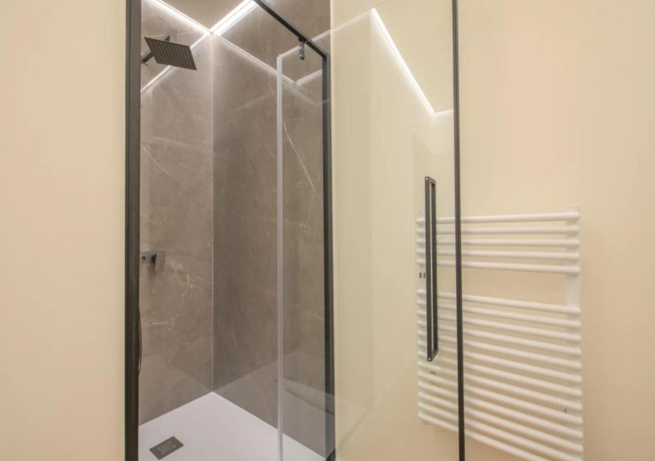 Sweett- Luxury Torino Appartement Milaan Buitenkant foto